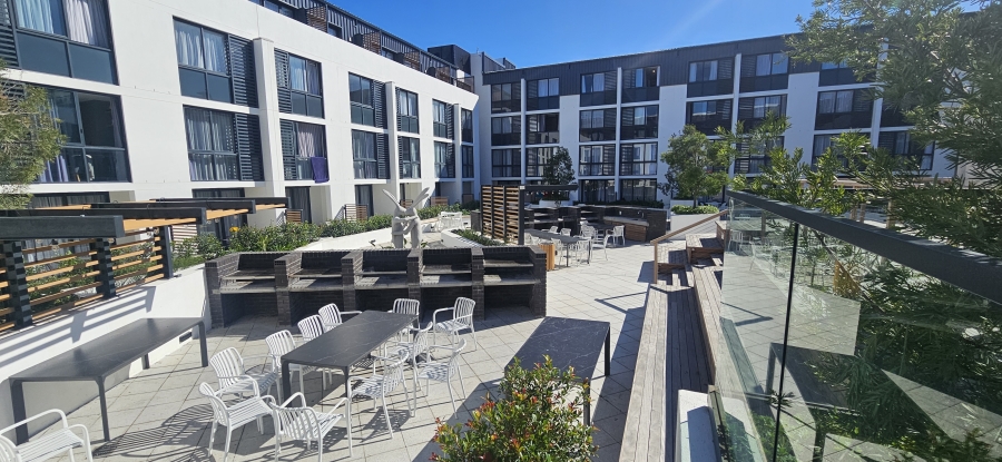 To Let 1 Bedroom Property for Rent in Dennesig Western Cape